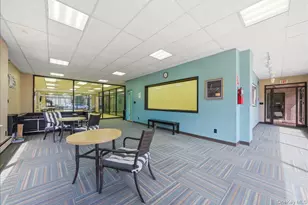 161 Pearsall Dr, Mount Vernon, NY 10552 - Photo 17