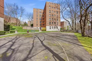 161 Pearsall Dr, Mount Vernon, NY 10552 - Photo 21