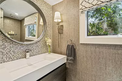 114 The Crescent, Roslyn Heights, NY 11577 - Photo 15