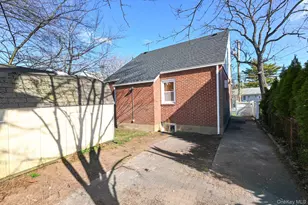 168 Hendrickson Ave, Valley Stream, NY 11580 - Photo 19