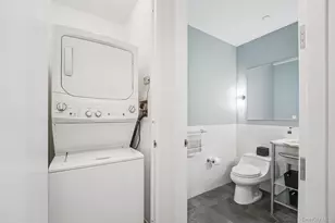 25 City Pl, White Plains, NY 10601 - Photo 17