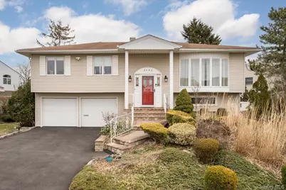 2959 Clubhouse Road, Merrick, NY 11566 - Photo 1