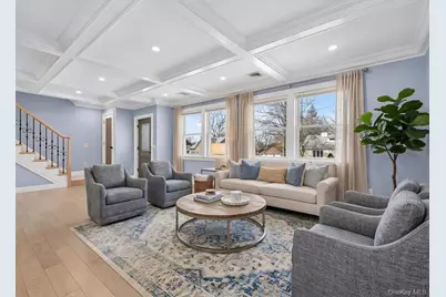 27 Pacific Avenue, Nanuet, NY 10954 - Photo 5