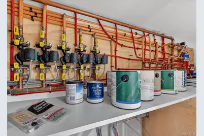 27 Pacific Avenue, Nanuet, NY 10954 - Photo 39