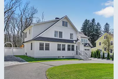 27 Pacific Avenue, Nanuet, NY 10954 - Photo 3