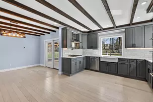 27 Pacific Ave, Nanuet, NY 10954 - Photo 13