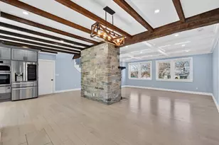 27 Pacific Ave, Nanuet, NY 10954 - Photo 9