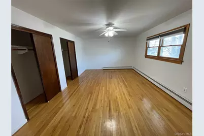 152 N Fulton Avenue, Lindenhurst, NY 11757 - Photo 15