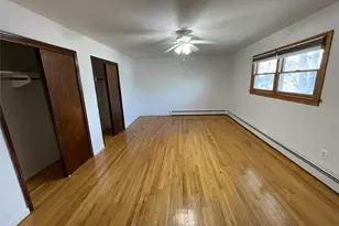 152 N Fulton Ave, Lindenhurst, NY 11757 - Photo 15