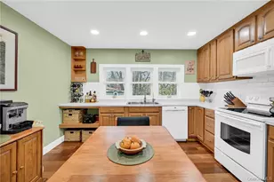 24 Baldwin Ln, Mahopac, NY 10541 - Photo 11