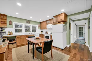 24 Baldwin Ln, Mahopac, NY 10541 - Photo 9