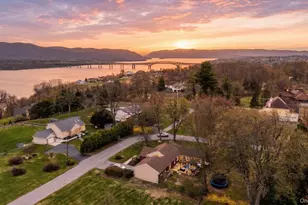 8 Francis St, Newburgh, NY 12550 - Photo 25