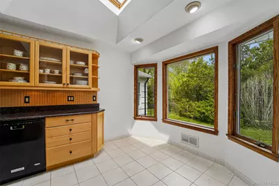 16 Jill Drive, West Nyack, NY 10994 - Photo 13