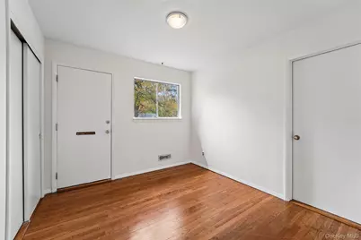16 Jill Drive, West Nyack, NY 10994 - Photo 5