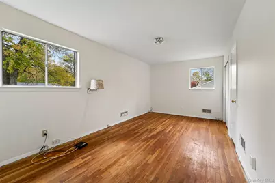 16 Jill Drive, West Nyack, NY 10994 - Photo 7