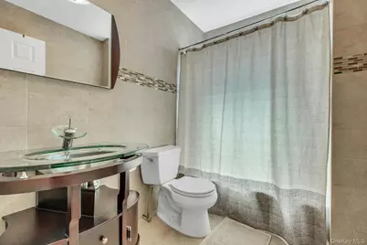 18 Daisy Court, Farmingdale, NY 11735 - Photo 21