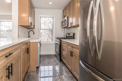 55-23 31 Avenue #4, Woodside, NY 11377 - Photo 3