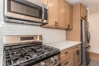 55-23 31 Avenue #4, Woodside, NY 11377 - Photo 13