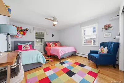 75 Woodlawn Avenue, Yonkers, NY 10704 - Photo 17