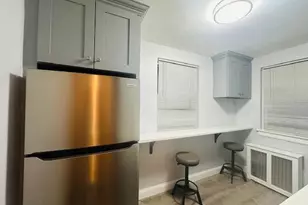 260-33 73rd Ave, Glen Oaks, NY 11004 - Photo 3