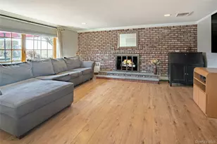 37 Winthrop Rd, Plainview, NY 11803 - Photo 21