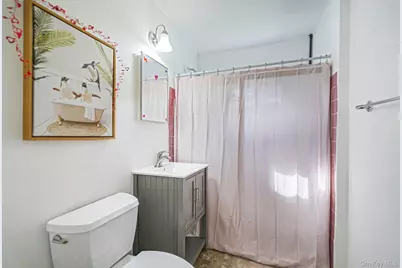 8 Evergreen Avenue, Brentwood, NY 11717 - Photo 41