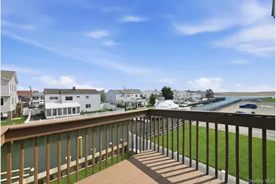 955 S Long Beach Avenue, Freeport, NY 11520 - Photo 25