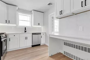 462 Morris Ave, Rockville Centre, NY 11570 - Photo 11