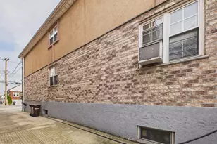 2515 Woodhull Ave, Bronx, NY 10469 - Photo 5