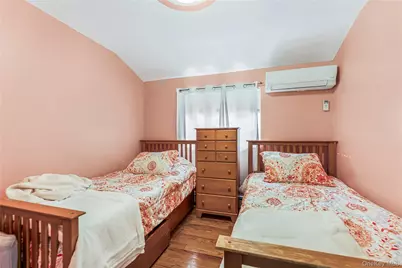 2515 Woodhull Avenue, Bronx, NY 10469 - Photo 9