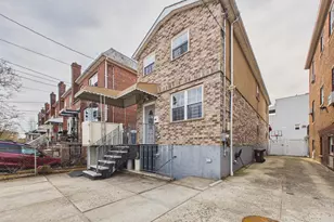 2515 Woodhull Ave, Bronx, NY 10469 - Photo 5