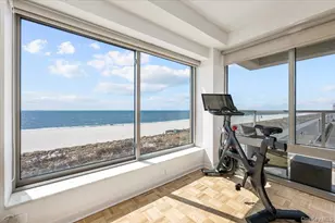 170 W Broadway, Long Beach, NY 11561 - Photo 11