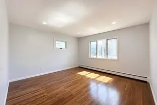 61 Cheshire Rd, Bethpage, NY 11714 - Photo 9