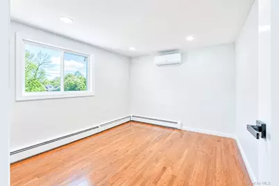 61 Cheshire Road, Bethpage, NY 11714 - Photo 13