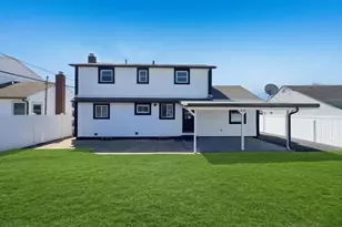 61 Cheshire Rd, Bethpage, NY 11714 - Photo 3