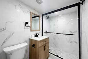 61 Cheshire Rd, Bethpage, NY 11714 - Photo 21