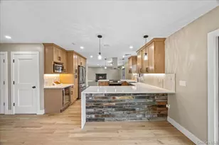 11 Skyview Dr, Armonk, NY 10504 - Photo 15