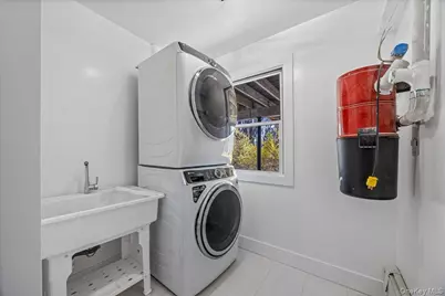 11 Skyview Drive, Armonk, NY 10504 - Photo 35