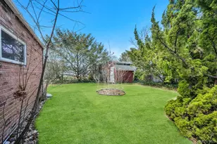 200 Victory Dr, Massapequa Park, NY 11762 - Photo 3