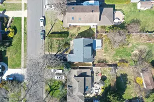 17 Riverside St, Amityville, NY 11701 - Photo 39