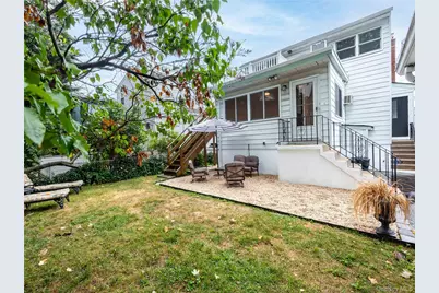 47 Edgewood Road, Port Washington, NY 11050 - Photo 13