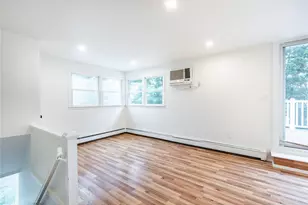 47 Edgewood Rd, Port Washington, NY 11050 - Photo 17