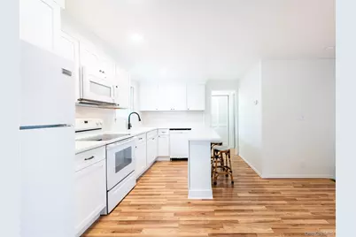 47 Edgewood Road, Port Washington, NY 11050 - Photo 15