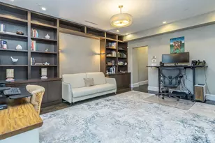 155 Estate Ct, Roslyn Heights, NY 11577 - Photo 23