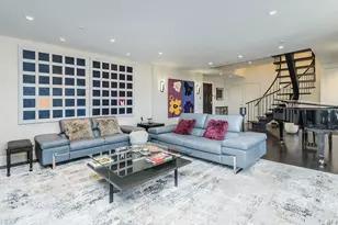 155 Estate Ct, Roslyn Heights, NY 11577 - Photo 7