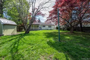 167 Maple Ave, East Meadow, NY 11554 - Photo 23