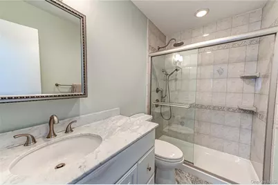 195 N Centre Avenue #25, Rockville Centre, NY 11570 - Photo 15