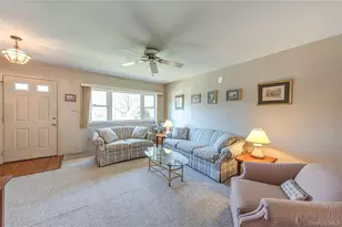 195 N Centre Ave, Rockville Centre, NY 11570 - Photo 5