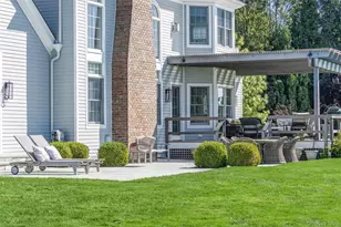 350 Laurel Way, Laurel, NY 11948 - Photo 29