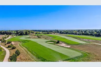 350 Laurel Way, Laurel, NY 11948 - Photo 35